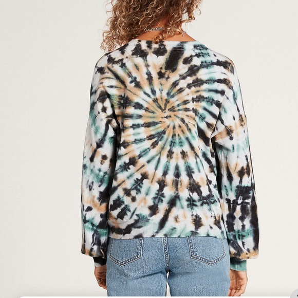 Volcom tye dye sweater - Picture 2 of 8